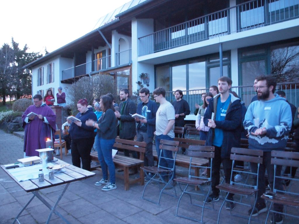 Freiluft-Gottesdienst bei der DV 1_25